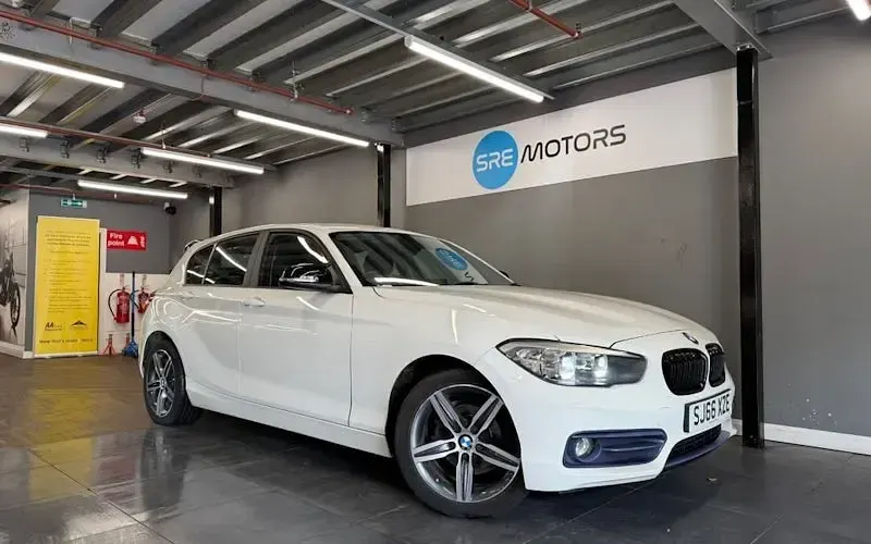Used BMW 118 Sport Line 136 HP (100 kW) 2017 Hatchback