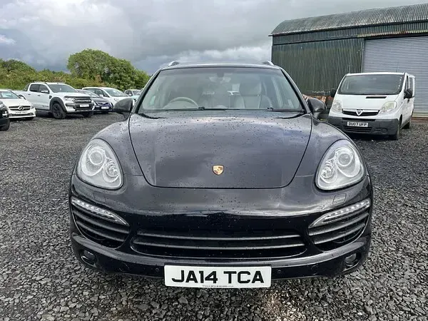 Used Porsche Cayenne S 500 HP (367 kW) 2014 Black SUV