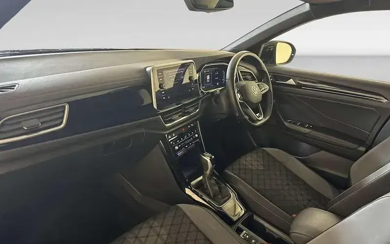 Used VW T-Roc R-line 150 HP (110 kW) 2022 Black SUV