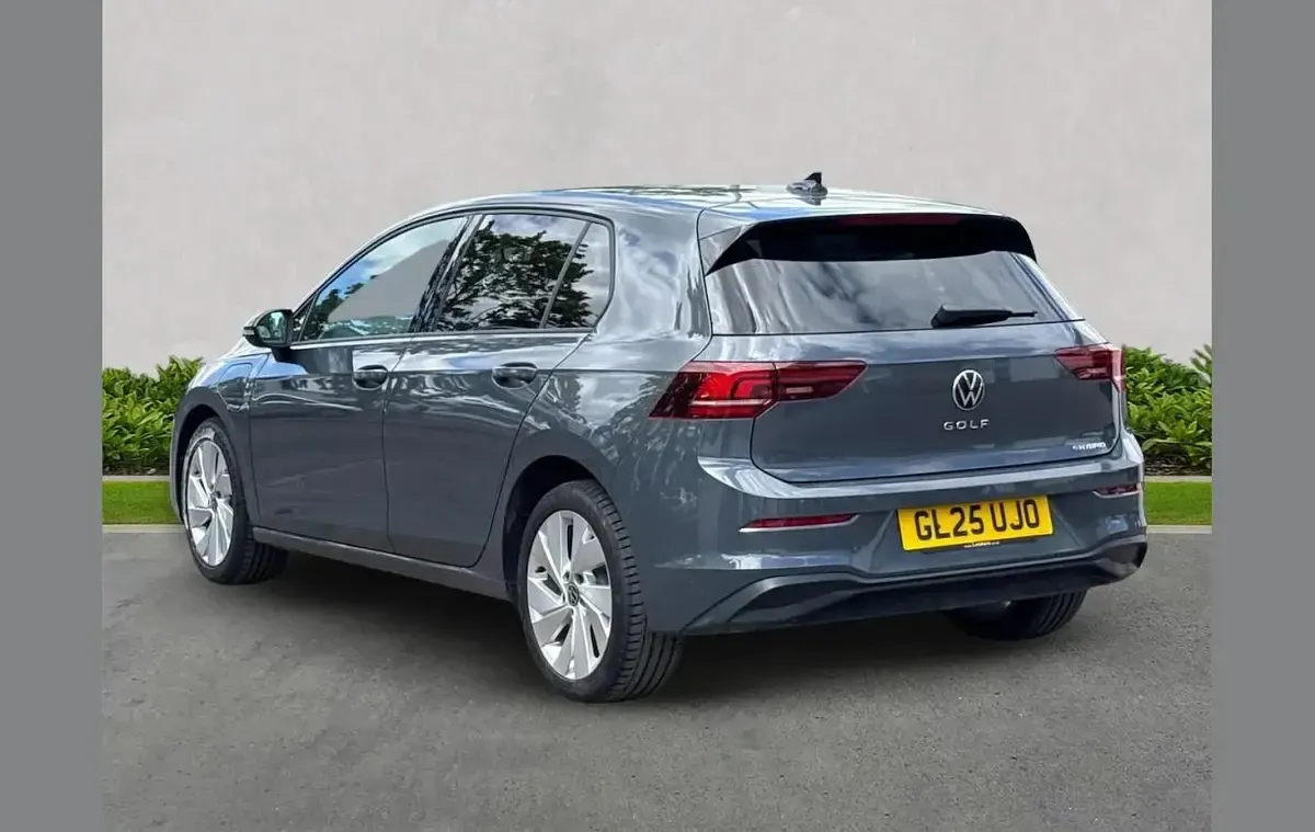 Used VW Golf VIII Match 204 HP (150 kW) 2025 Grey Hatchback