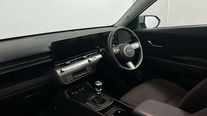 Image 2/4