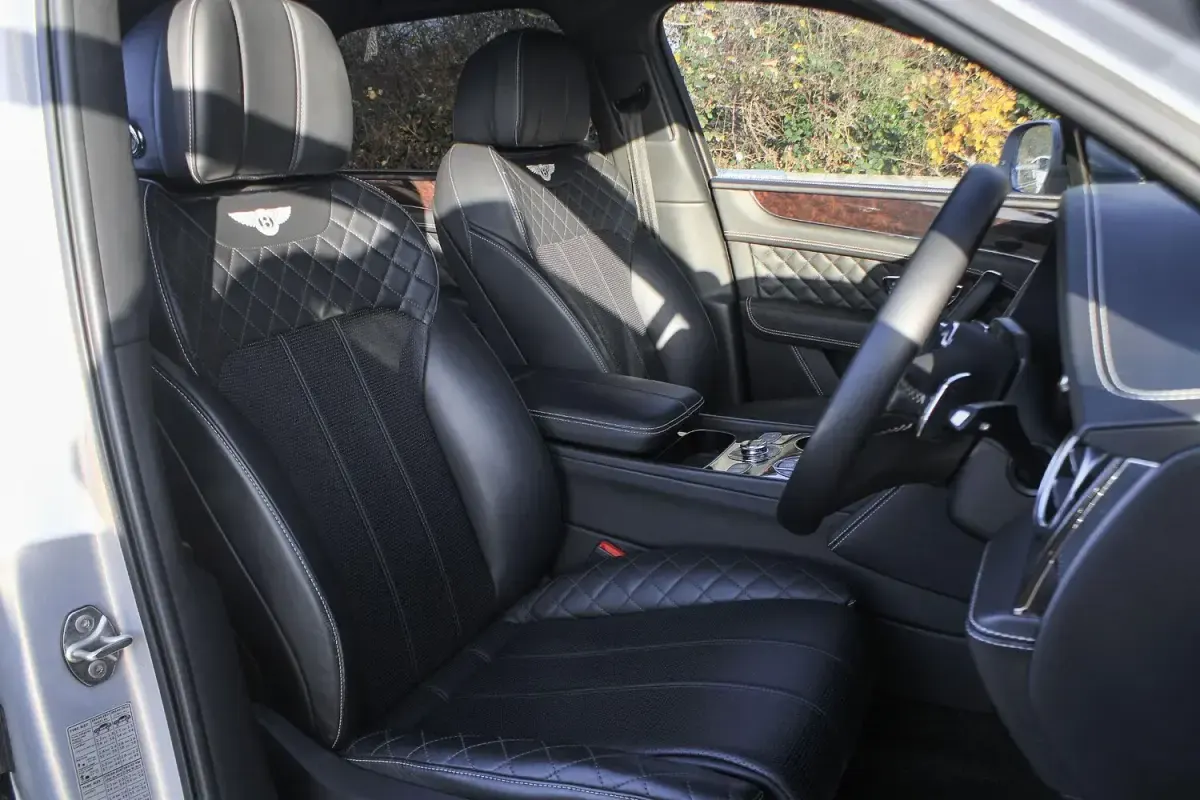 Used Bentley Bentayga 608 HP (447 kW) 2016 Grey SUV