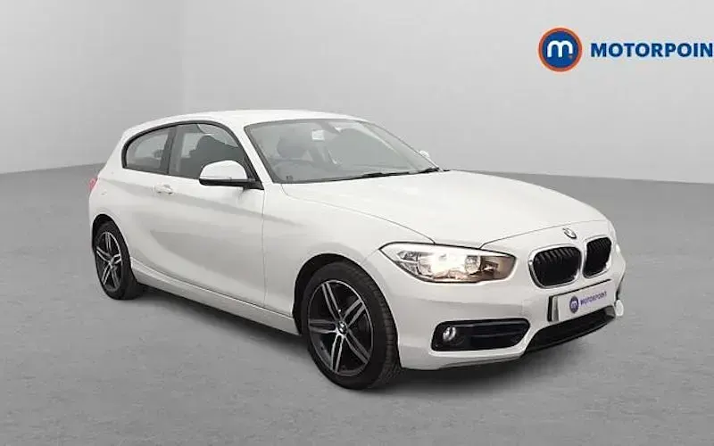Usado BMW 118 Sport Line 136 CV (100 kW) 2019 Utilitario