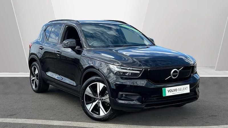 Used 2022 Volvo XC40 Plus SUV | £25,450 (Fair price) - Image 1/3