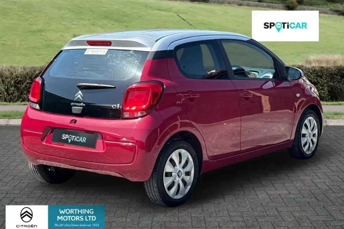 Used Citroën C1 Feel 81 HP (59 kW) 2017 Red Hatchback