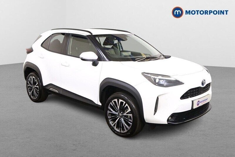 White Used 2024 Toyota Yaris Hybrid Hatchback | £26,699 - Image 1/4