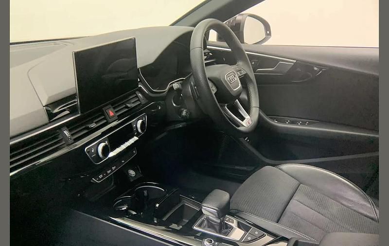 Used Audi A5 Sportback Black Edition 200 HP (147 kW) 2022 Black Hatchback