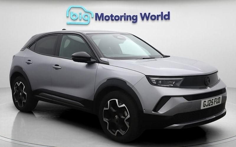 Used 2025 Vauxhall Mokka Ultimate SUV | £20,525 (A bit pricey) - Image 1/4