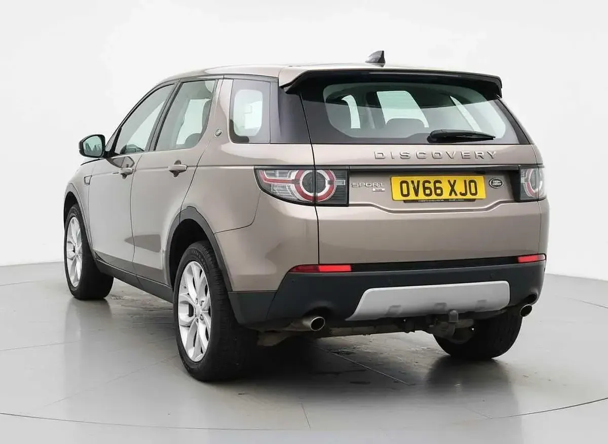 Gebraucht Land Rover Discovery Sport HSE 180 PS (132 kW) 2016 Braun SUV
