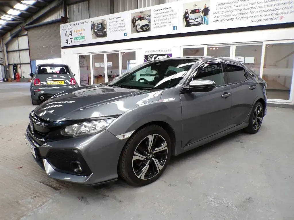 Used Honda Civic EX 129 HP (94 kW) 2018 Grey Hatchback