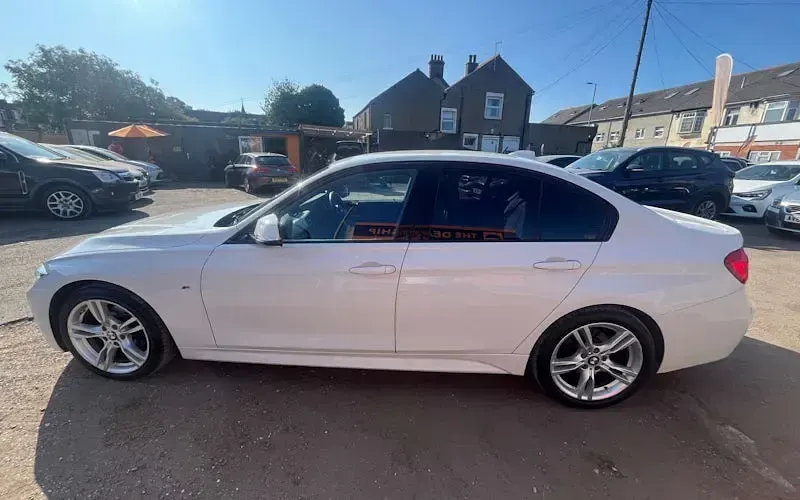 Used BMW 320 M Sport 184 HP (135 kW) 2016 White Sedan