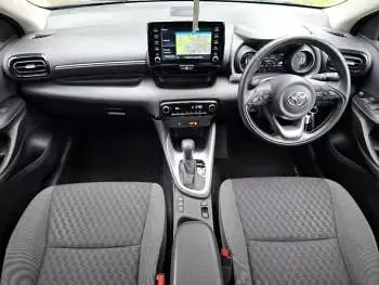 Used Toyota Yaris Design 116 HP (85 kW) 2023 Silver Hatchback
