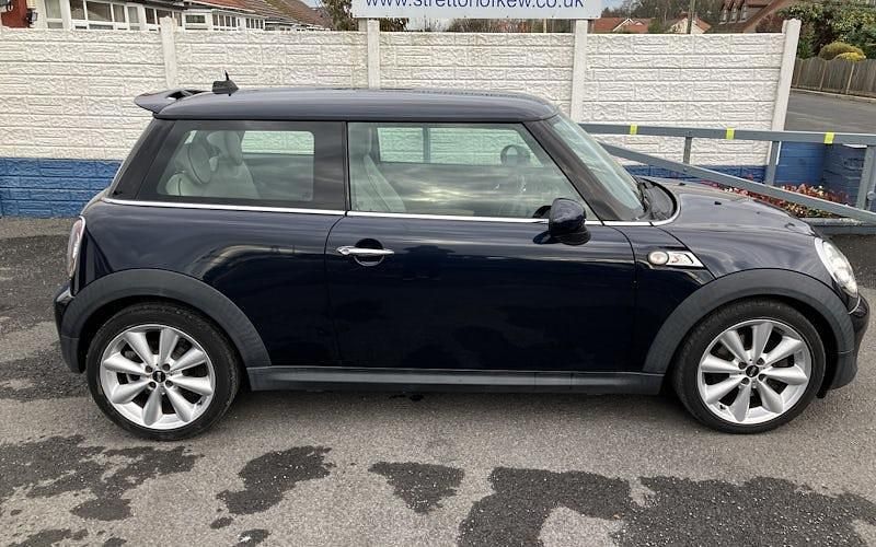 Used 2013 Mini Cooper S Hatch Hatchback | £8,695 (Fair price) - Image 1/4