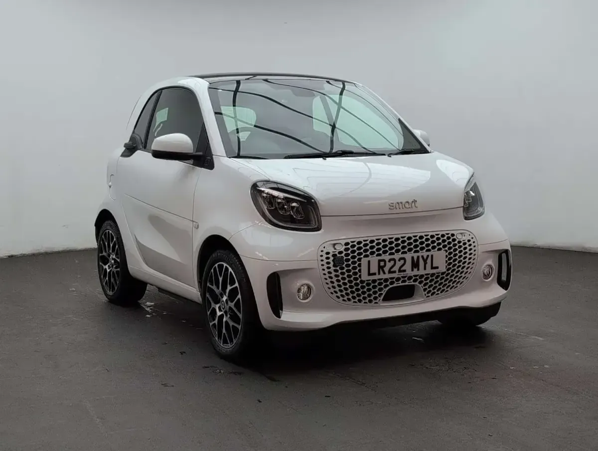 Used Smart ForTwo Electric Drive Prime Exclusive 22 kW (30 HP) 2022 White Coupe