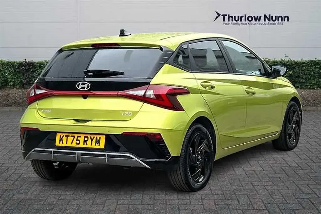 Used Hyundai i20 Blackline 90 HP (66 kW) 2026 Green Hatchback
