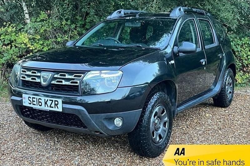 Black Used 2016 Dacia Duster Ambiance SUV | £5,350 (Fair price) - Image 1/1