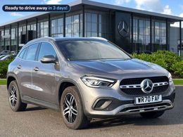 Mercedes GLA200