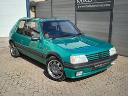 Peugeot 205