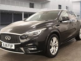 Infiniti Q30