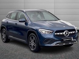 Mercedes GLA180