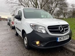 Mercedes Citan 109