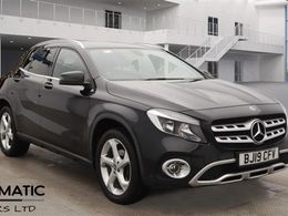 Mercedes GLA200