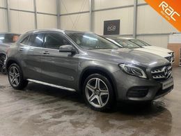 Mercedes GLA220