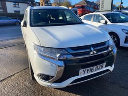 Mitsubishi Outlander P-HEV