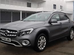 Mercedes GLA200