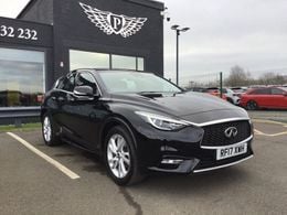 Infiniti Q30