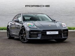 Porsche Panamera 4