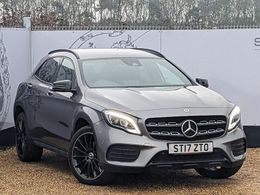 Mercedes GLA220