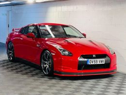 Nissan GT-R