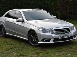 Mercedes E220