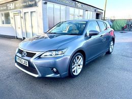 Lexus CT200h