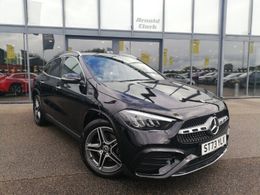 Mercedes GLA220