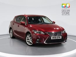 Lexus CT200h