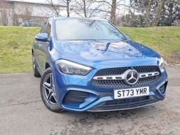 Mercedes GLA220