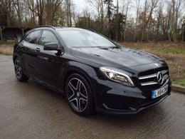 Mercedes GLA220