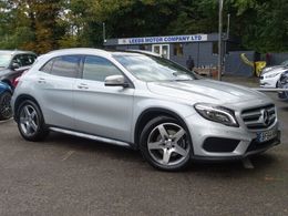 Mercedes GLA220