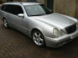 Mercedes E200