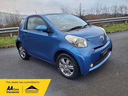 Toyota iQ