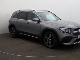 Mercedes GLB200