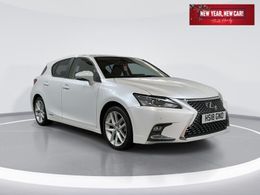 Lexus CT200h