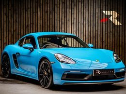 Porsche 718 Cayman