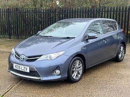 Toyota Auris Hybrid