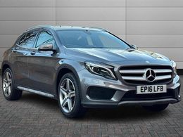 Mercedes GLA220