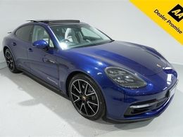 Porsche Panamera 4