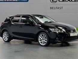 Lexus CT200h