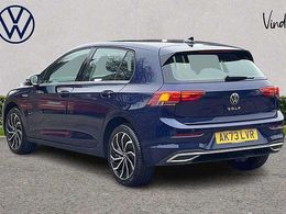 VW Golf VIII